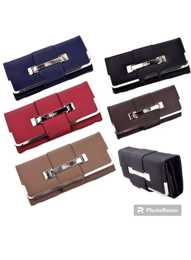 LACOSTE A luxurious, multi-functional women's wallet designed with ample capacity. - Image 2